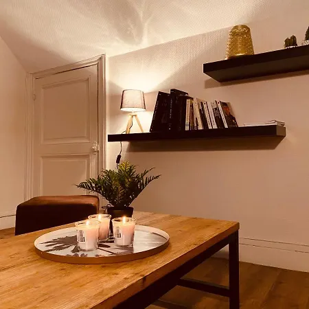 Under Roof * Clermont-Ferrand